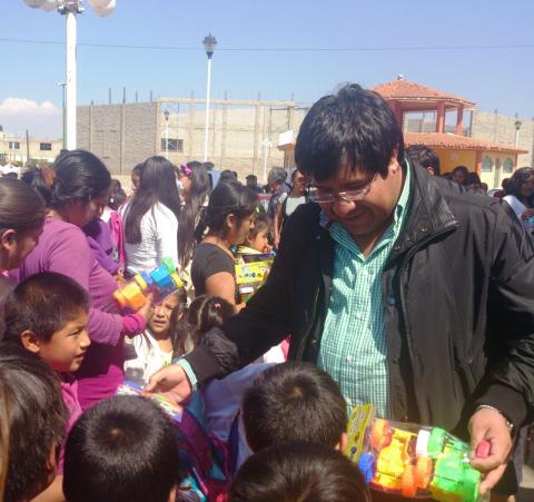 Generó alcalde de Contla sonrisas de infantes de San Miguel Xaltipan imagen 5