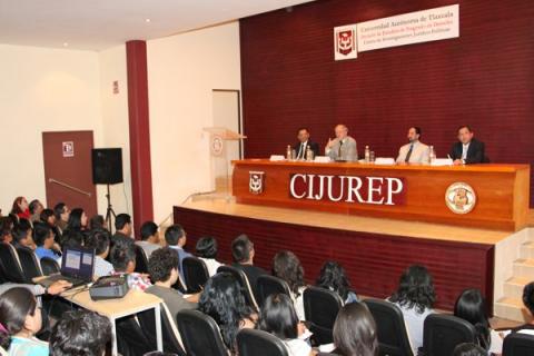 Dictó el Dr. Ángel Díaz Barriga la conferencia “Enseñar-evaluar competencias. Dilemas en el aula”