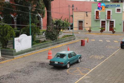 Destina Presidencia de Apetatitlán espacios de estacionamiento para personas discapacitadas y de la tercera edad imagen 2