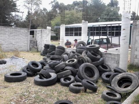 Inician en Tetlanohcan campaña de reciclado de llantas imagen 1