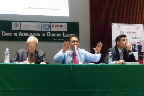 Imparte Mixcoatl conferencia en el Congreso de la Unión