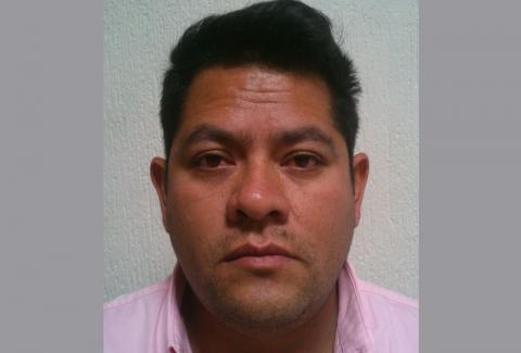 Aprehenden a sujeto que liquidó su camioneta con un cheque sin fondos