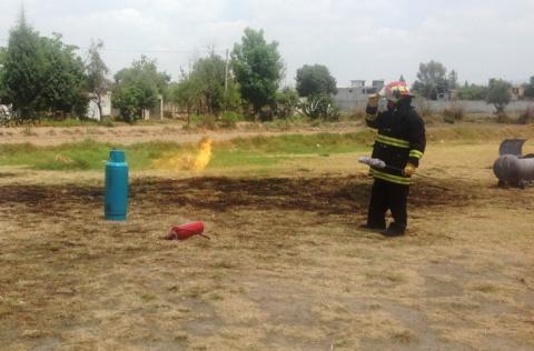 Realizan en Tlaltelulco simulacro de fuga y explosión de gas imagen 5