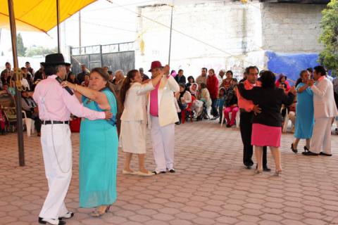 Calpulalpan: Realizan Concurso de Danzón en Comunidad San Marcos Guaquilpan imagen 4