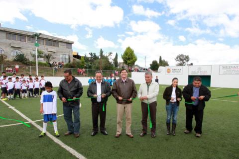 Entrega MGZ obras de beneficio social a habitantes de Huamantla imagen 1
