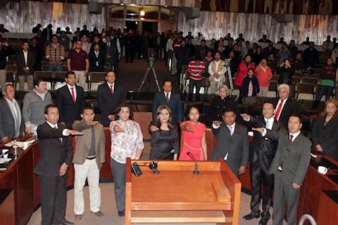 Demorará juicio político contra consejeros electorales