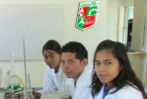 Empeora capacidad lectora y de comunicación de bachilleres