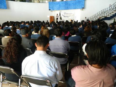 Se Inaugura ciclo escolar 2013- 2014 en el IMM y UMT imagen 2