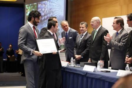 Tlaxcaltecas ganan Concurso Nacional de Reciclaje de Residuos imagen 3