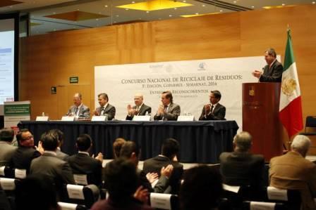 Tlaxcaltecas ganan Concurso Nacional de Reciclaje de Residuos imagen 4