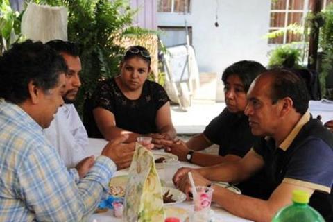 Tomás Orea se reúne con adultos mayores imagen 7