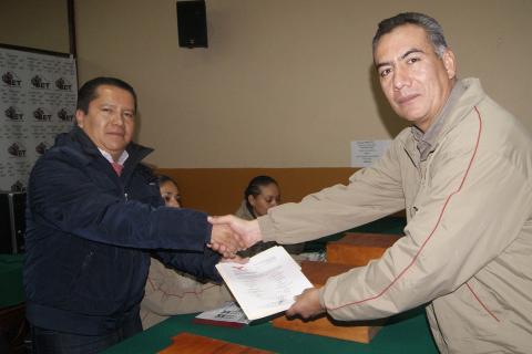 Solicitan ante el IET registro de candidatos a diputados locales por el Distrito XIII imagen 6