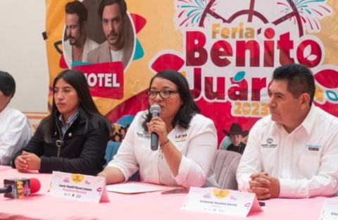 Alcaldesa de Benito Juárez presenta programa de feria