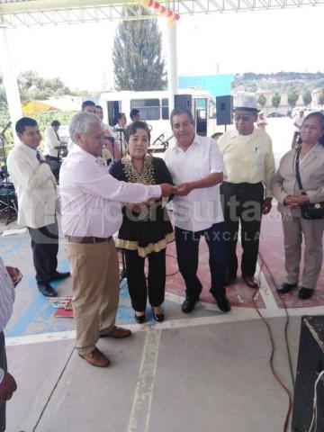 Hablar de los abuelitos es hablar del desarrollo de Teacalco: alcalde imagen 4
