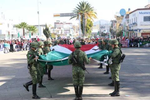 A partir de hoy una nueva bandera se ondea en Apizaco imagen 3