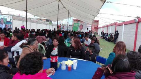 Dejan a niños sin clases por ir a ver a candidatos del PRI imagen 1