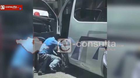 Además de unidades viejas, los choferes se agarran a golpes para arreglar sus diferencias