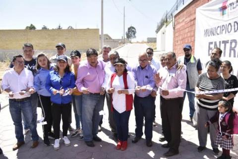 Entrega Ávalos Zempoalteca obras en Metepec y Cuauhtelulpan imagen 1