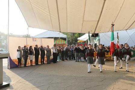 Edil de Apizaco encabeza conmemoración de la Batalla de Puebla imagen 2