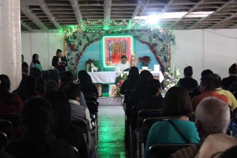 Celebran trabajadores del Ayuntamiento de Tlaxcala a la Guadalupana imagen 1