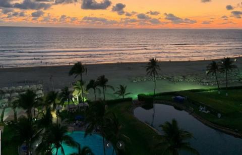 Goza Anabell Ávalos de departamento de lujo en Acapulco imagen 1