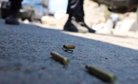 Balean a policía en Apizaco mientras cuidaba un inmueble