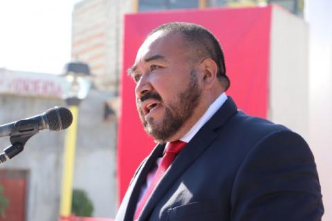 Morenistas paralizan Xicohtzinco y afectan prestación de servicios públicos