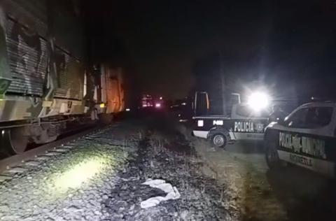 Localizan un cadáver sobre las vías del tren en Quilehtla