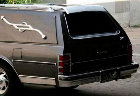 Ni a los muertos perdonan, se roban carroza en San Pablo del Monte