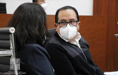 Chema Méndez impugna candidatura morenista del poblano Carlos Pimentel