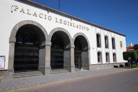 Amplían plazo para inscribirse para el premio “Miguel N. Lira”