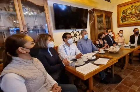 Consejeros del PAN se inconforman contra Miriam Martínez