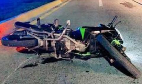 Joven mujer pierde la vida al derrapar la moto en que viajaba