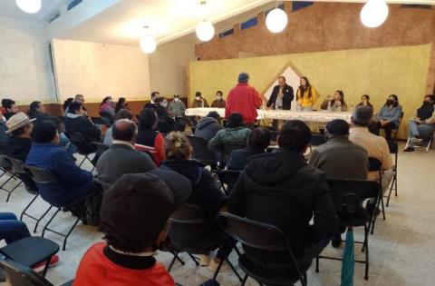 Se reúne diputada Lorena Ruiz con vecinos de Jardines de Apizaco imagen 2