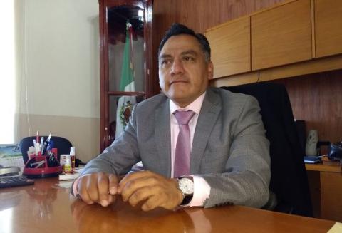 Eleazar Molina se queda en Morena, pese a que no fue electo como candidato