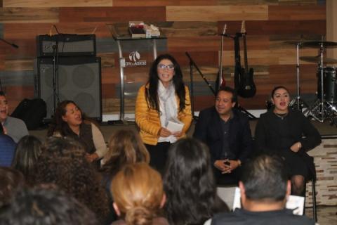 Integrantes del SNTSA se revelan y anuncian apoyo a Alejandra Ramírez
