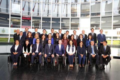 “Manos a la obra para poner orden en México”: Senadores PAN imagen 1