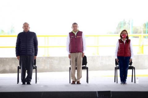 Presidente de México inaugura Paso Vehicular Ocotoxco imagen 2