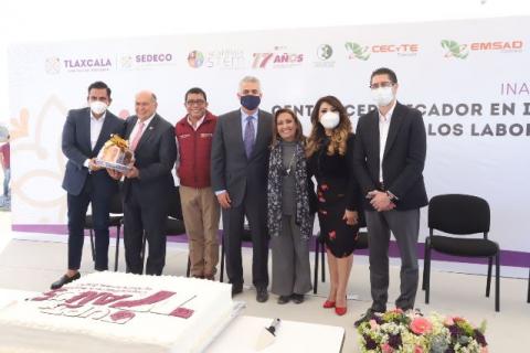Lorena Cuellar inaugura centro certificador en industria4.0 imagen 1
