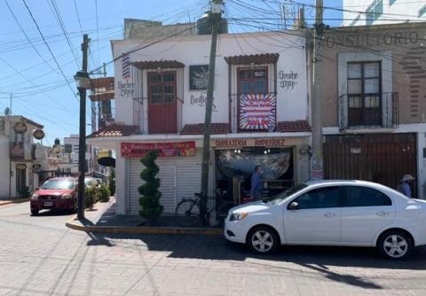 Sujeto muere al interior de una papelería en Zacatelco