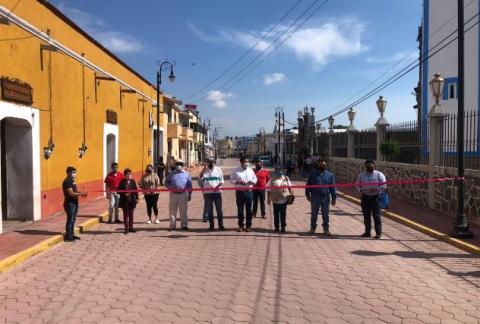 Obra estatal queda inconclusa en Nativitas; Oscar Murias consuma los trabajos