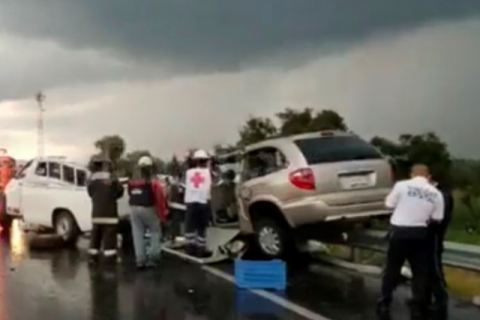 Tres personas mueren en trágico accidente sobre autopista Tlaxcala-Puebla