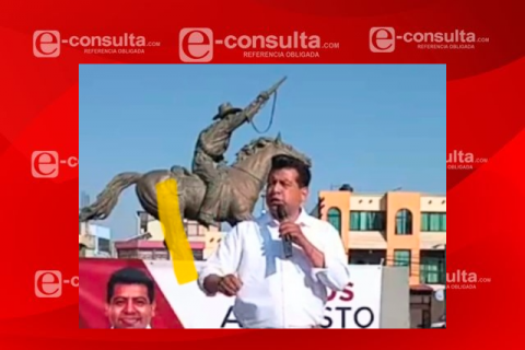 Un priista con disfraz de morenista arranca campaña en el tercer distrito