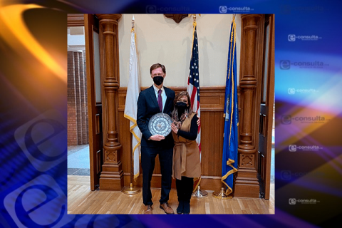 Inaugura gobernadora Lorena Cuéllar consulado sobre ruedas en Connecticut