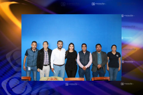 Se reúne diputada Lorena Ruiz con presidentes de comunidades de Apizaco