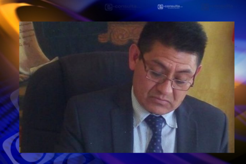 Edil de Huactzinco deberá pagar salarios y respetar a síndica municipal