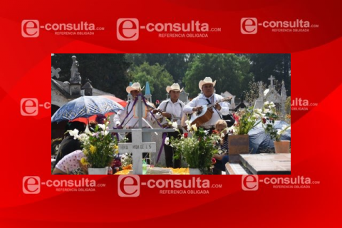 Evitar convivencias durante el Día de Muertos, pide iglesia católica
