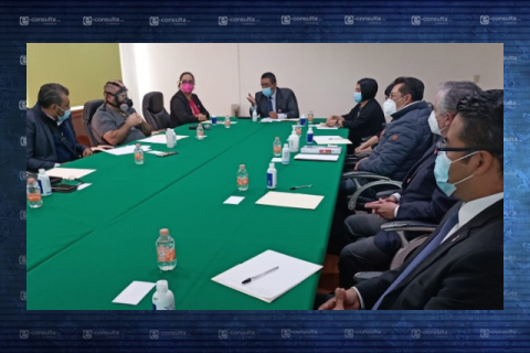 Presentan tratamiento TNR4 a médicos del INER y del Hospital General de México