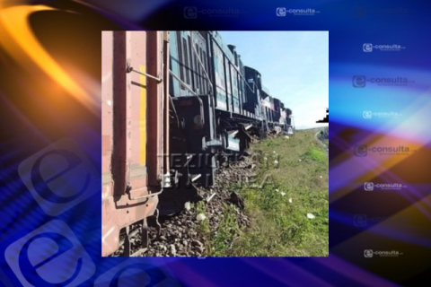 Descarrilan tren en municipio de Zitlaltepec para robar mercancía