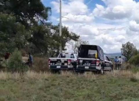 Estrangulan a un hombre y lo abandonan en Santa Cruz Tlaxcala